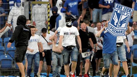 Lech Poznan Ultras Best Moments Lech Poznan Fans Pyro Tifo More