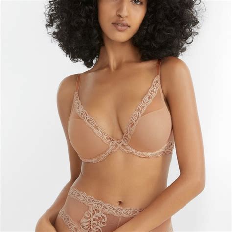 Natori Intimates Sleepwear Nwt Natori Feathers T Shirt Nude Bra