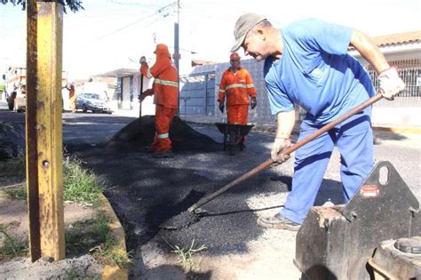 Prefeitura Adquire Mil Toneladas De Asfalto Frio Para Servi Os De Tapa