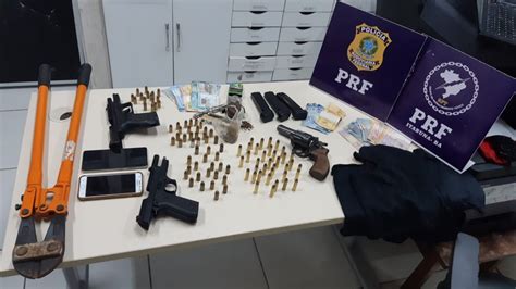 Em Itabuna Ba Prf Apreende Pistolas Revólver E Farta Quantidade De