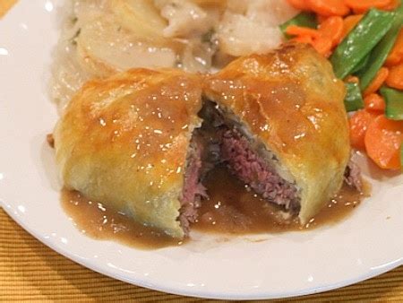 Beef Wellingtons With Gorgonzola And Madeira Wine Sauce