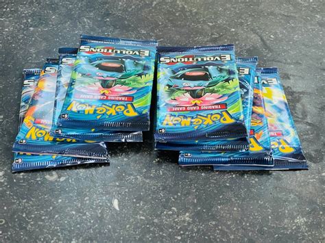 Pok Mon Booster Pack Evolution Xy Blastoise Charizard Raikou