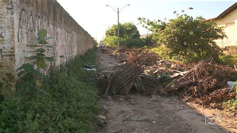 Moradores Da Cidade Oper Ria Reclamam Do Descaso Em Espa Os P Blicos