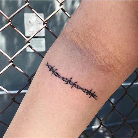 Barb Wire Tattoo Barbed Wire Tattoos Small Tattoos Country Tattoos