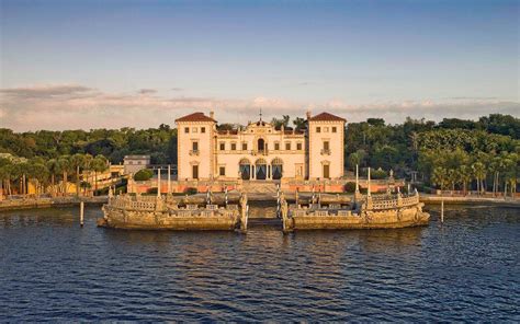 Vizcaya Museum And Gardens In Coconut Grove Fl