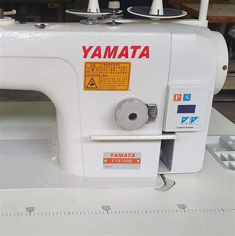 Máquina de Costura Reta Direct Drive Yamata 24m Garantia MadeiraMadeira