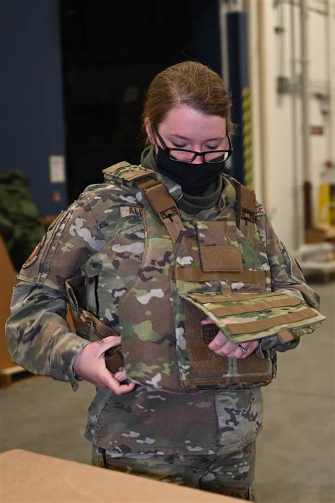 Body Armor Designed For Women Comes To Wyomings F E Warren Air Force Base