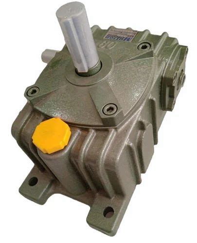 Vertical Worm Reduction Gearbox For Industrial Size Mm At Rs