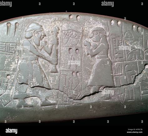 Sumerian tablet hi-res stock photography and images - Alamy