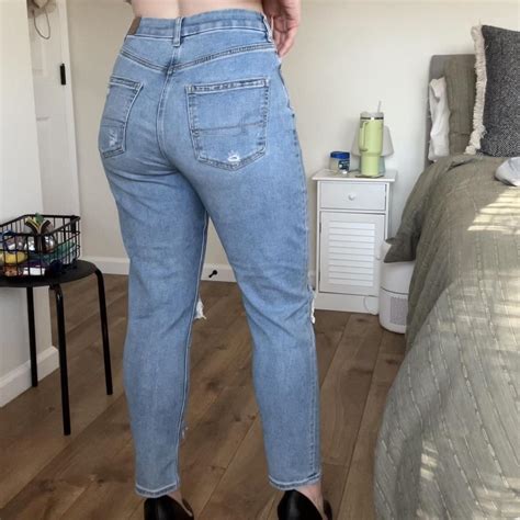 American Eagle Curvy Mom Jean Size 6 Depop