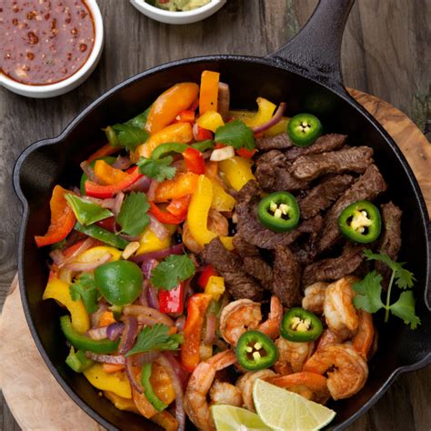 Steak And Shrimp Fajitas Lean Bellas Kitchen