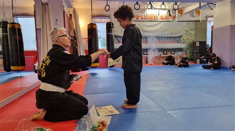 Le Passage De Grade En Viêt Võ Dao Et En Kung Fu Au Centre Thiêu Lâm