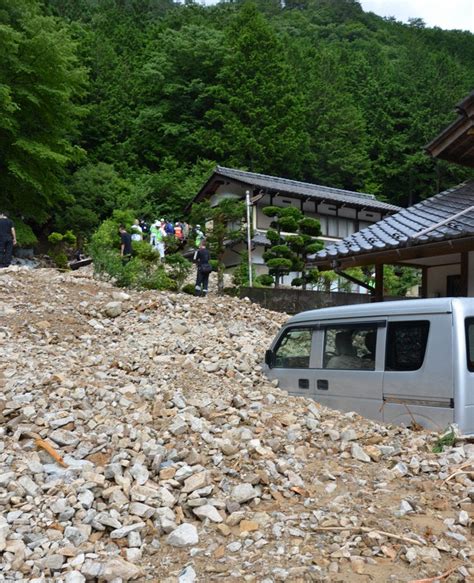 「変な臭いや音、間一髪で避難」 豪雨の岐阜・下呂 孤立解消作業続く 毎日新聞