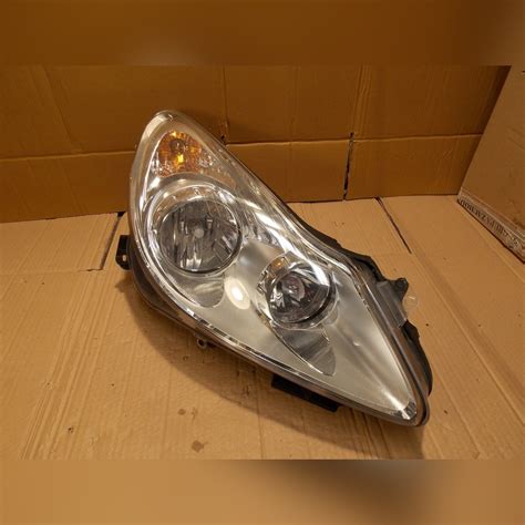 OPEL CORSA D REFLEKTOR LAMPA PRAWY PRZÓD 13186382 Zielona Góra Kup