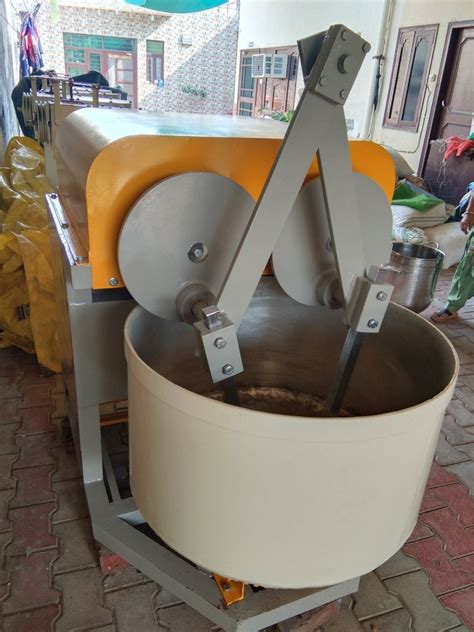 For Commercial Large Mild Steel Double Arm Dough Mixer At Rs 60000 In