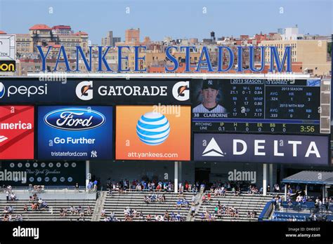 Scoreboard At Yankee Stadium The Bronx New York USA Stock Photo Alamy