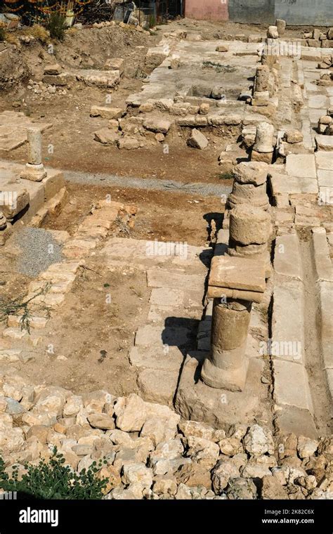 Scavi archeologici nell antica città di Perre hanno portato alla luce