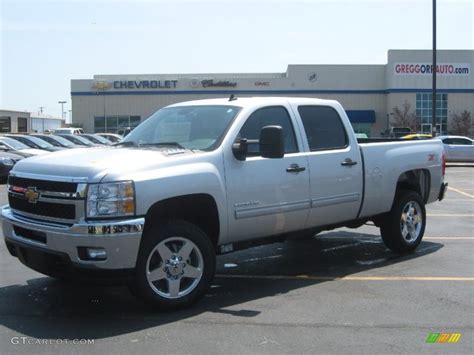 Sheer Silver Metallic Chevrolet Silverado Hd Lt Crew Cab X