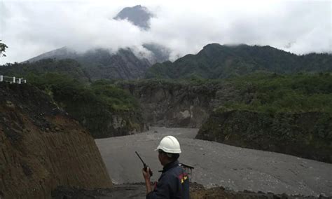 BPPTKG Gunung Merapi Luncurkan Guguran Awan Panas Dua Kali Hari Ini