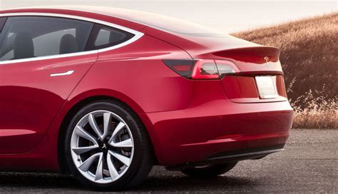 Tesla Model 3 Model Y erhalten Anhängevorrichtung Teslamag de