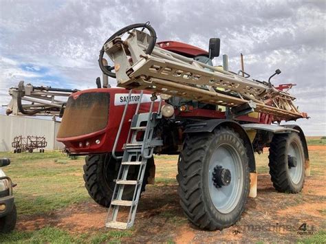 Used Custom Hardi Saritor 5500 Self Propelled Sprayers In Listed On