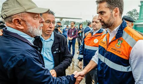 Lula anuncia R 18 3 bilhões em obras do PAC para prevenção de