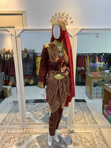 Baju Tradisional Puteri Perak Maroon Gold Saiz S Fauzan Fadzil