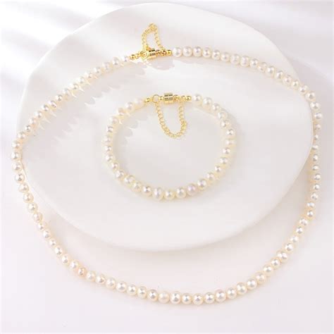 Popular Artificial Pearl White 2 Piece Jewelry Set