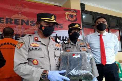 Brutal Tagih Utang Debt Collector Di Bandung Keroyok Dan Tusuk