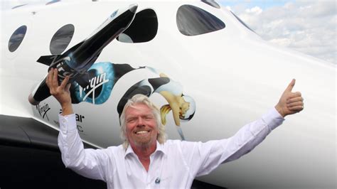 Richard Branson Space Travel - Kopi Mambudem