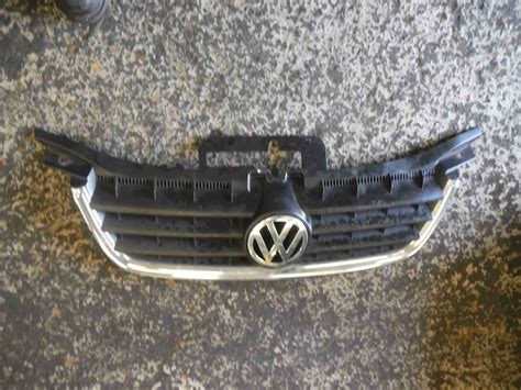 Volkswagen Touran 2003 2006 Front Bumper Grill Grille Badge Store