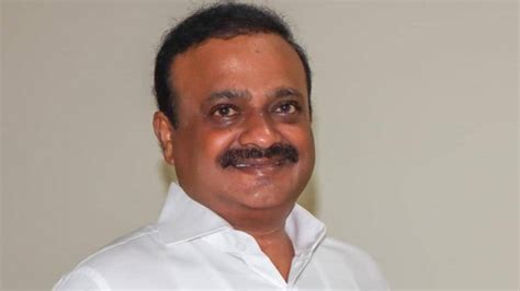 Another MP Resigns From Jagans Party Set To Join Jana Sena Latest