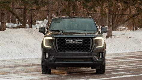 Review: 2023 GMC Yukon Denali Ultimate aims for stealth wealth