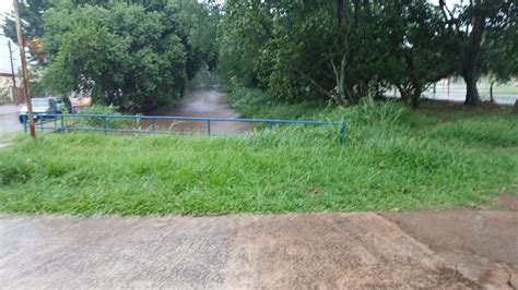 Moradora relata medo após chuva forte na região do Kartódromo