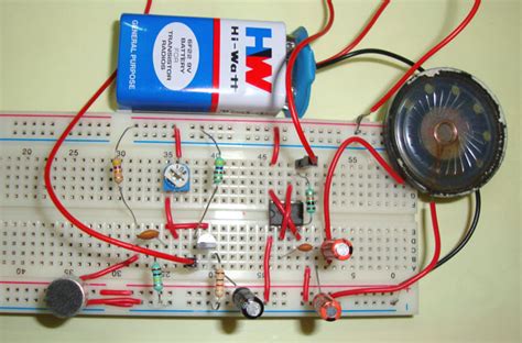 Simple Audio Amplifier Circuit Diagram using 555 Timer IC