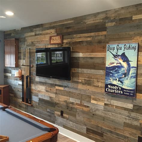 Easy Install Pallet Wood Wall Sustainable Lumber Company