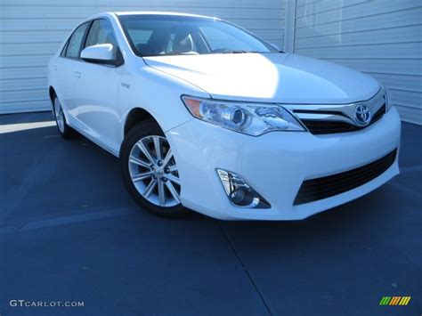 2014 Super White Toyota Camry Hybrid Xle 88891874 Photo 28 Gtcarlot