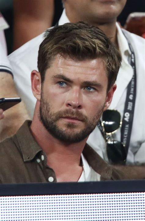 Pin De Amit Nanda Em Chris Hemsworth Em