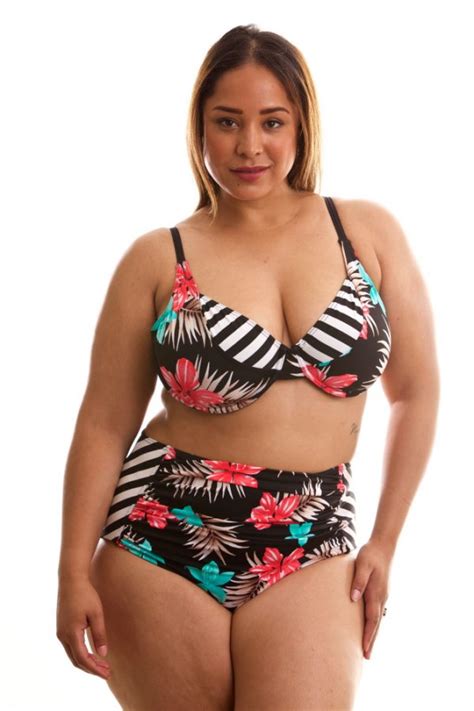 Underwire Bikini Floral Plus Sun Things