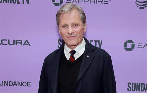 Viggo Mortensen Defends Playing Gay Character In New Film Falling
