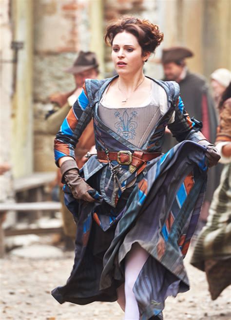 Constance Bonacieux Tamla Kari In The Musketeers Set In The 1630s Bbc Tv Series Costume