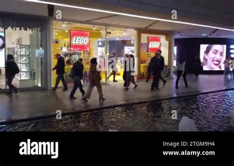 Kanyon Shopping Mall Levent Istanbul Stock Videos Footage Hd And K