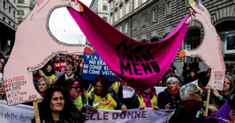 Non Una Di Meno 100 Mila Contro La Violenza Sulle Donne Il Fatto