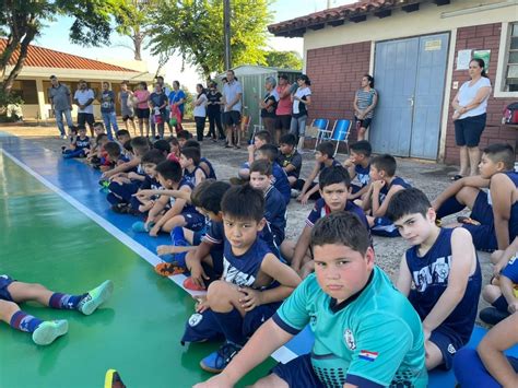 STEIBI IMPARABLE JUNTA DIRECTIVA HABILITA MEJORADA PISTA DE FUTSAL