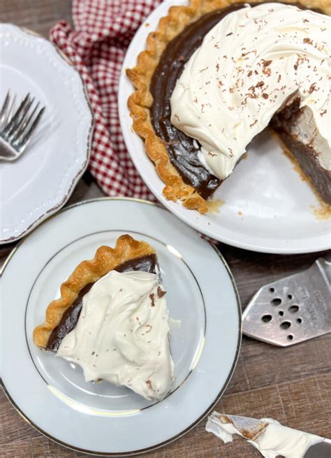 Homemade Chocolate Cream Pie Recipe Back To My Southern Roots