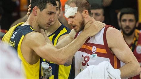 Türkiye Sinan Güler ve Zisis i konuşuyor Basketbol Haberleri