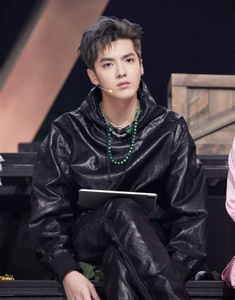 Wu Yi Fan Kris Wu Chanyeol Leather Jacket Photoshoot Beauty Style