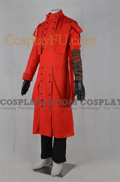 Custom Vash Cosplay Costume from Trigun - CosplayFU.com