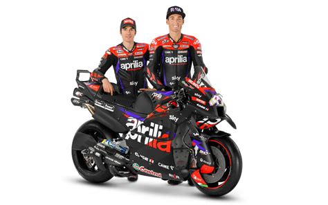 Photo Aprilia Reveals Slightly Revised Motogp Livery For 2024