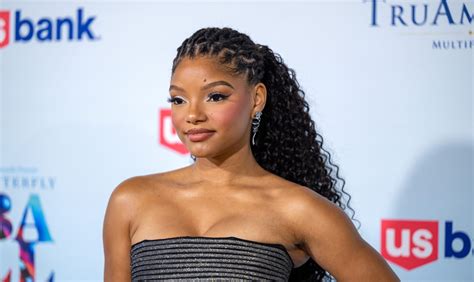 Halle Bailey Reacts To Halo Being In Kai Cenat S Stream W Ddg